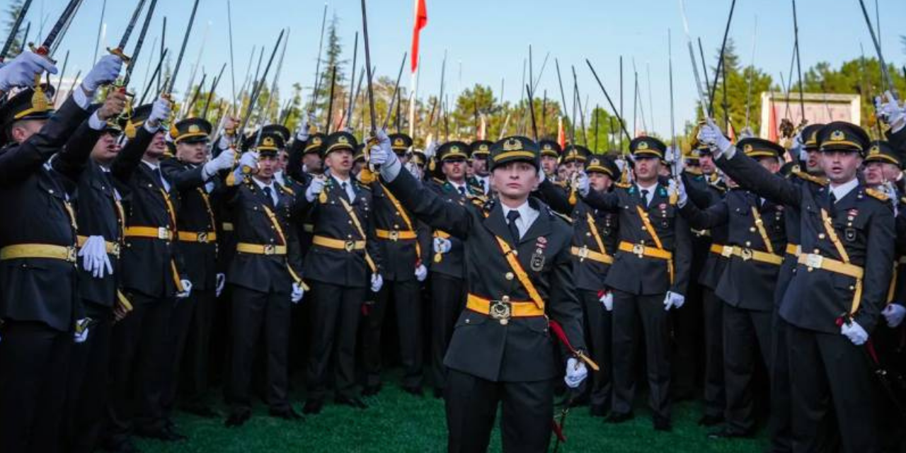 CHP’li Bağcıoğlu’ndan teğmenler açıklaması