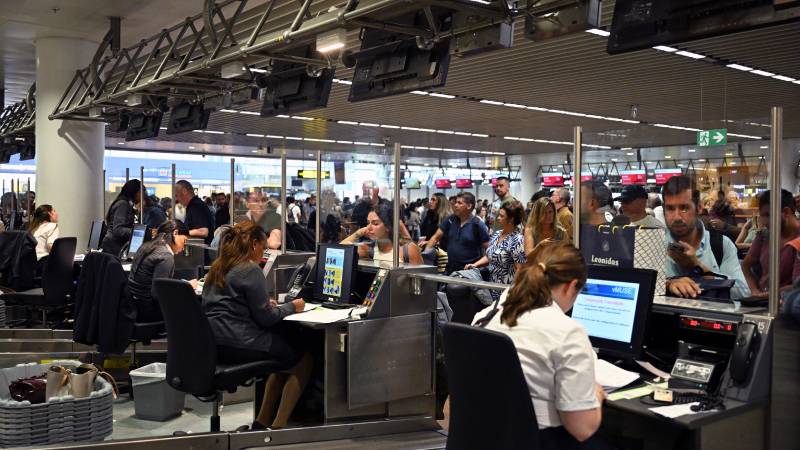 sebebi siber saldiri berlin bruksel ve londrada ucuslar gecikti veya iptal edildi LbqEnkWJ