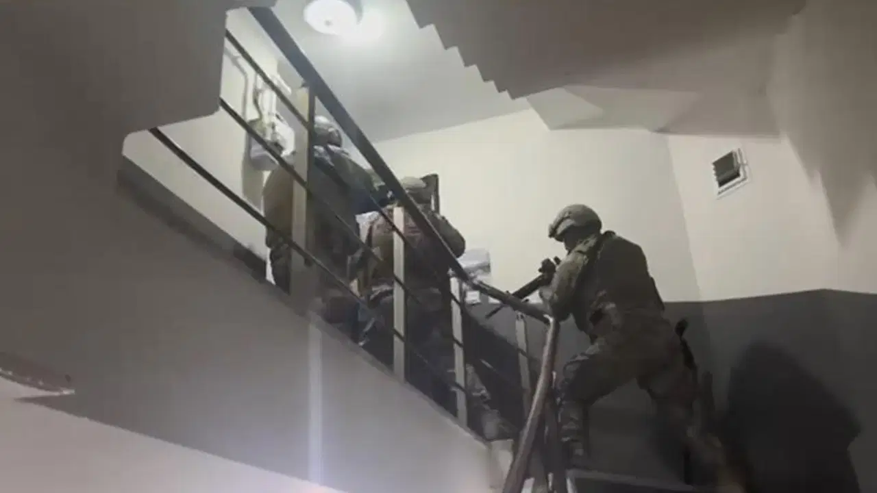 istanbul merkezli suc orgutune buyuk operasyon 49 gozalti L2njmPJa.jpg