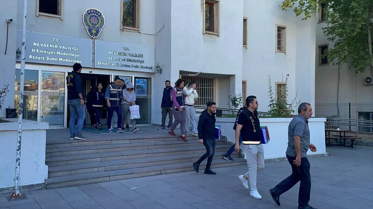 nevsehirde fuhus operasyonu NciNVXOZ