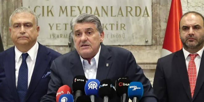 bjk baskani adali sergen hocamiz gorevinin basinda TO8Mv1T4.jpg