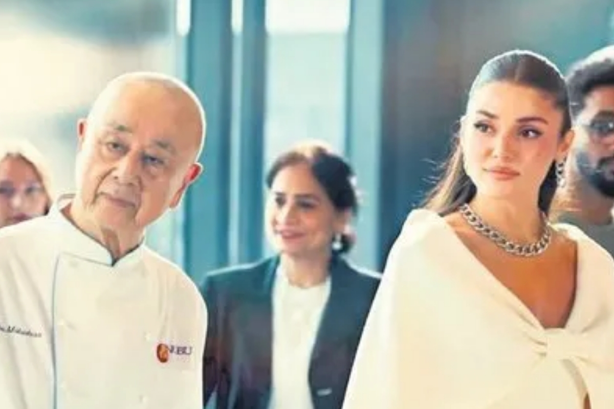 katar 2030 turizm vizyonunda turk yildizi hande ercele 1 milyon dolar odedi iddiasi u2D9UCWA.jpg