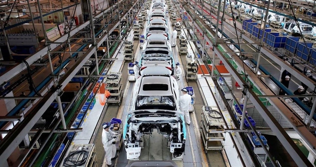 Honda, Elektrikli Araç Rekabetinde Geri Adım Atıyor: Üretim Kapasitesini Yarıya İndiriyor